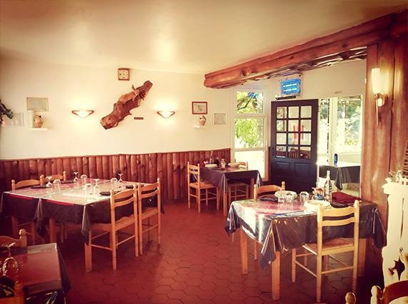 Le restaurant - Hotel - La Bergerie - Vezels Roussy - meilleur restaurant VEZELS-ROUSSY