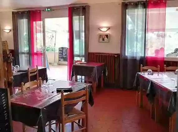 Le restaurant - Hotel - La Bergerie - Vezels Roussy - restaurant VEZELS-ROUSSY